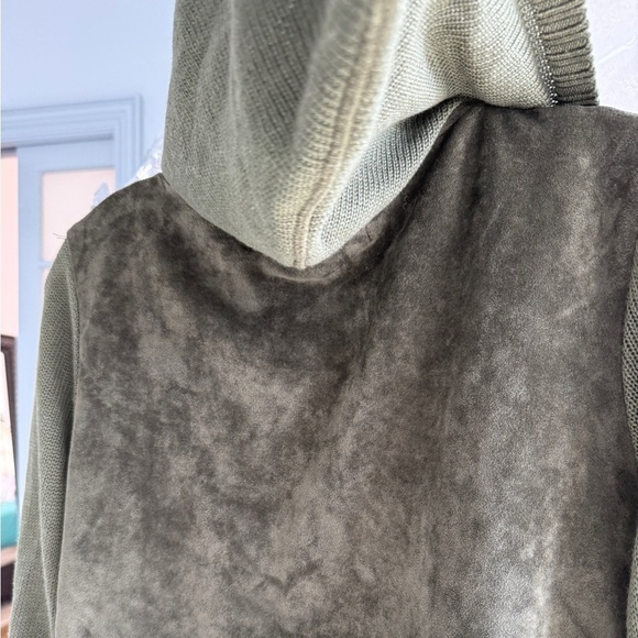 BlankNyc Faux Suede Dark Green Hoodie Cardigan - Picture 5 of 13